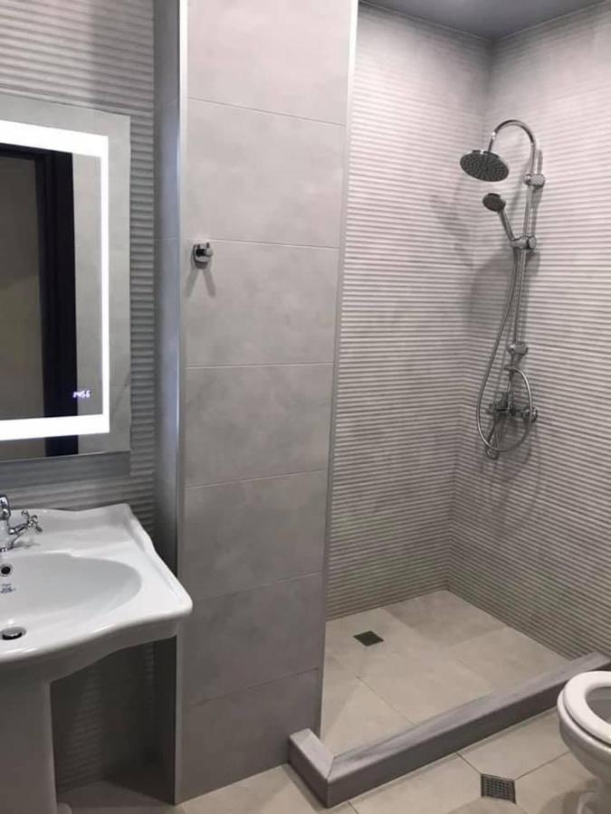 Hotel Light Palace باتومي المظهر الخارجي الصورة