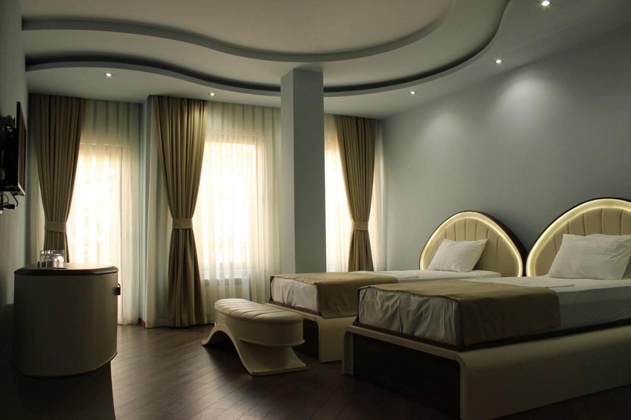 Hotel Light Palace باتومي المظهر الخارجي الصورة